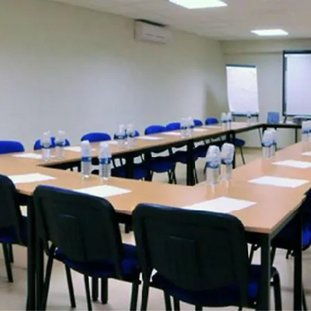 Contact - Prim - Reims Nord Szálloda Witry-lès-Reims