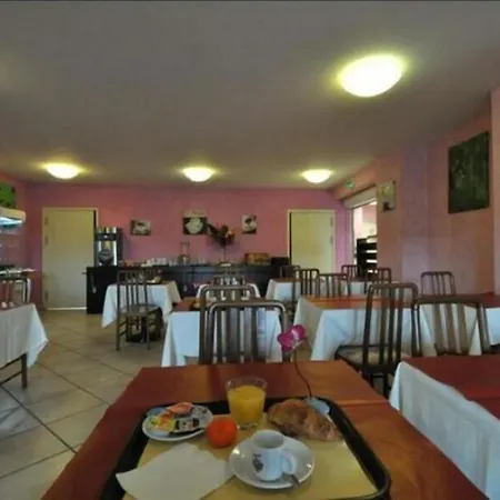 Contact - Prim - Reims Nord Szálloda