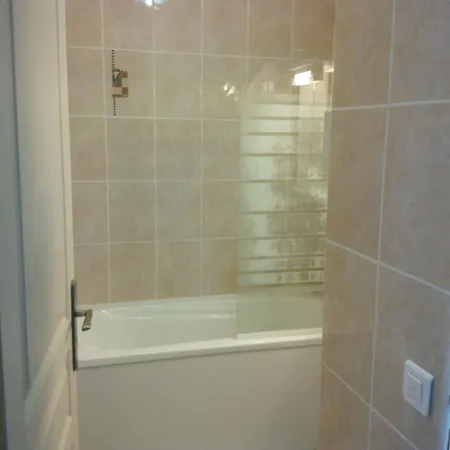 Contact - Prim - Reims Nord 3*