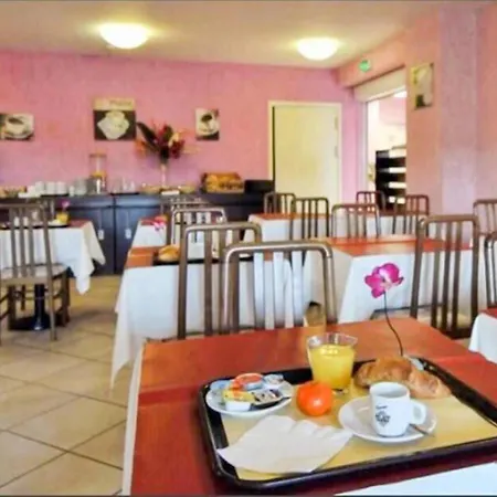 Contact - Prim - Reims Nord Szálloda