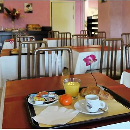 Contact - Prim - Reims Nord 3*