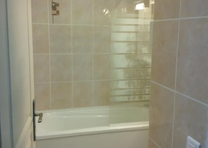 Contact - Prim - Reims Nord 3*