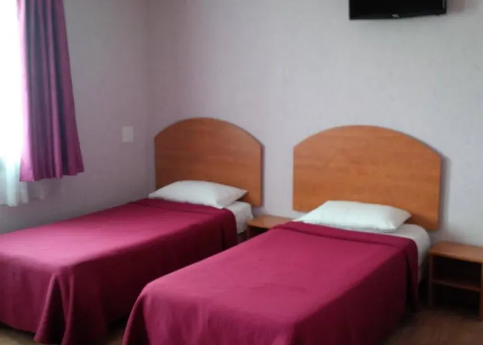 Hotel Contact - Prim - Reims Nord 3*